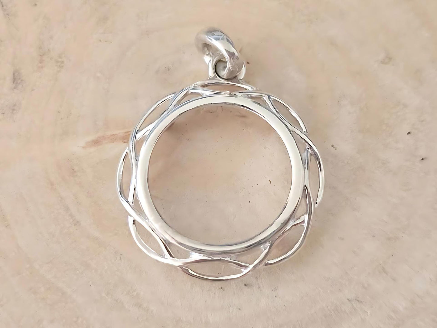 925 Sterling Silver Prong Back Braided Edge Bezel for 18mm 10 Cent Coins