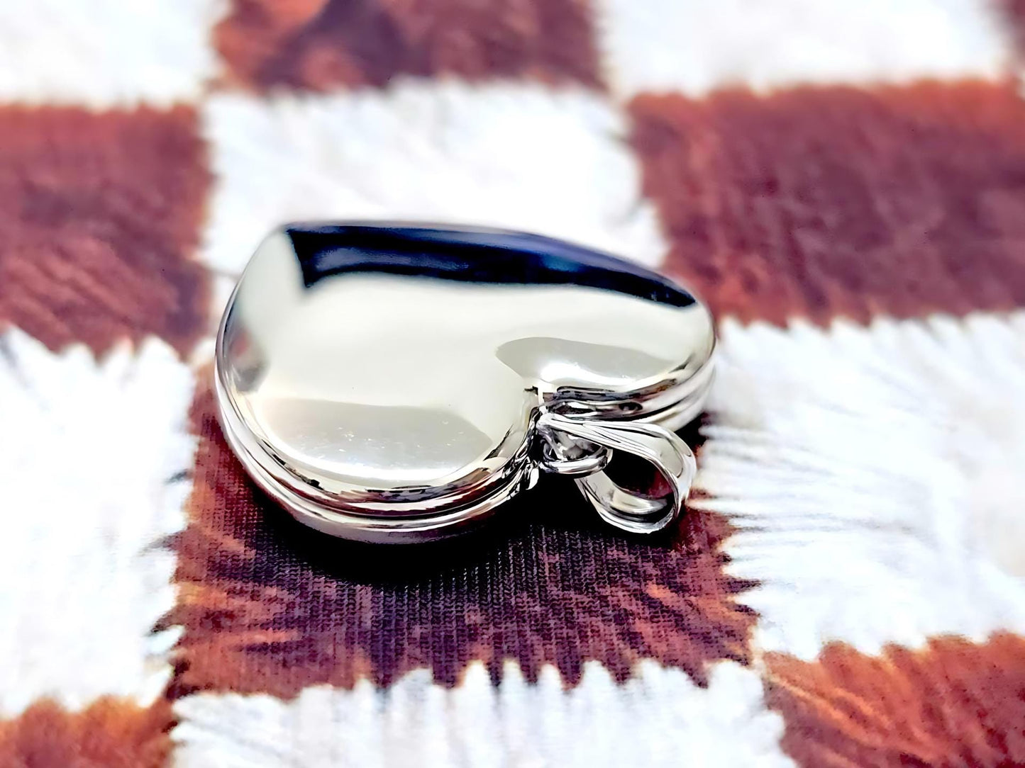 925 Sterling Silver Plain Heart 4 Pictures Locket Pendant