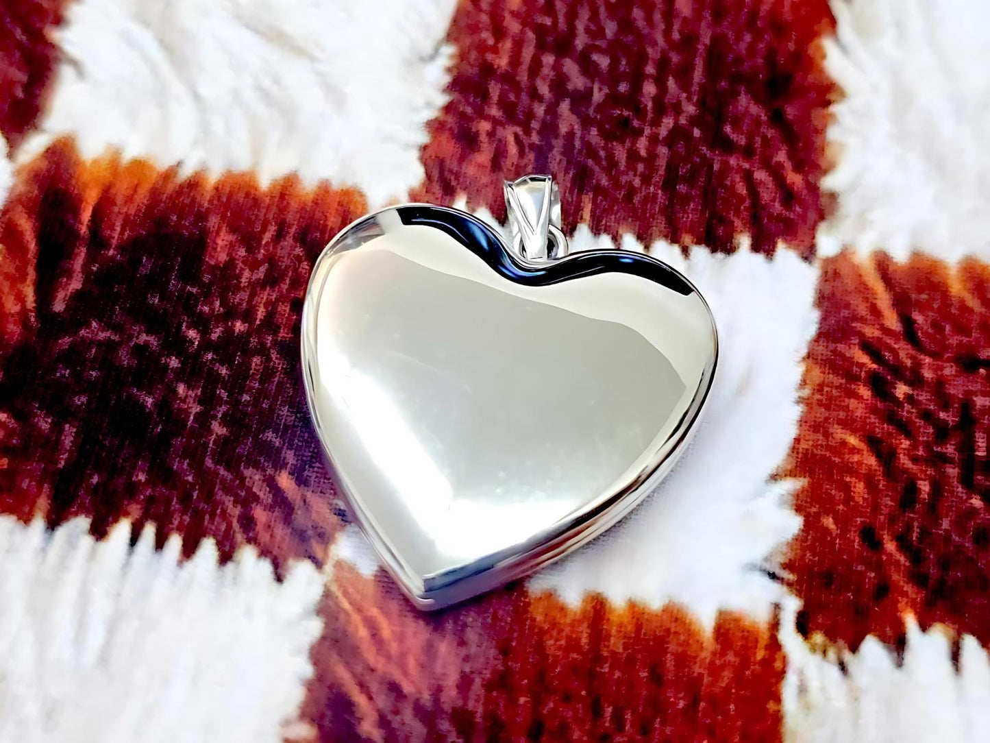 925 Sterling Silver Plain Heart 4 Pictures Locket Pendant
