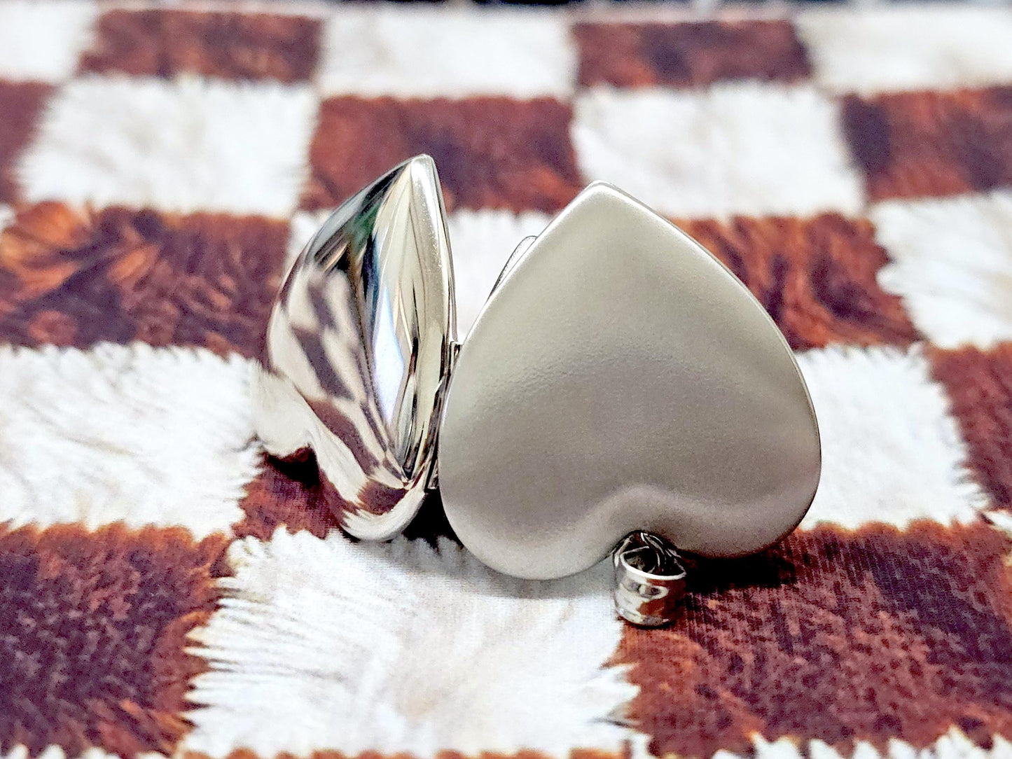 925 Sterling Silver Plain Heart 4 Pictures Locket Pendant