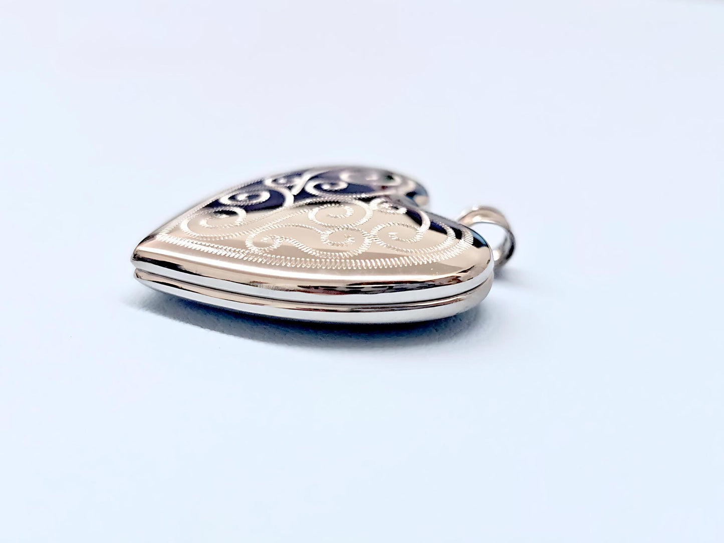 925 Sterling Silver Scroll Engraved Heart 4 Pictures Locket Pendant