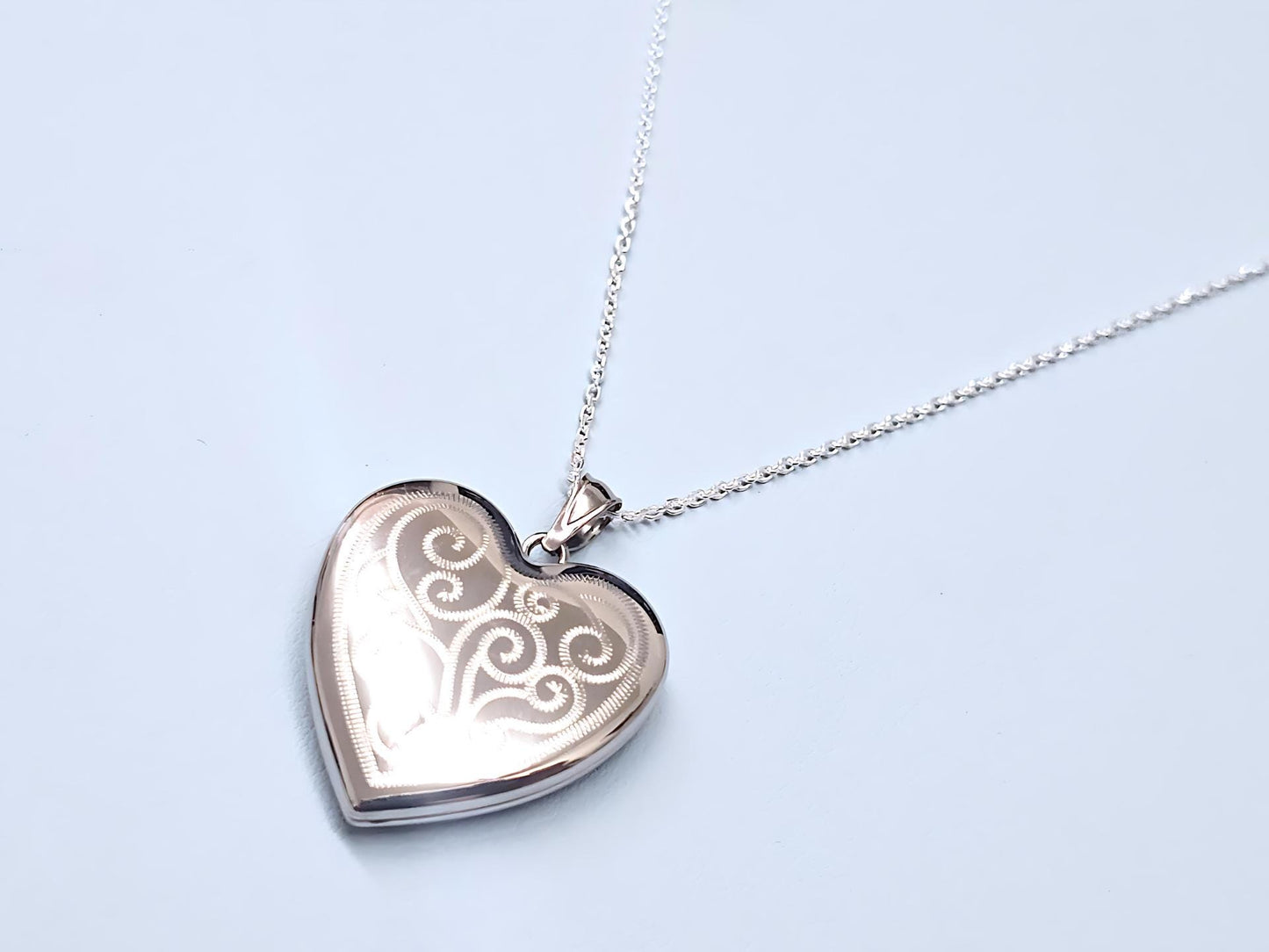 925 Sterling Silver Scroll Engraved Heart 4 Pictures Locket Pendant