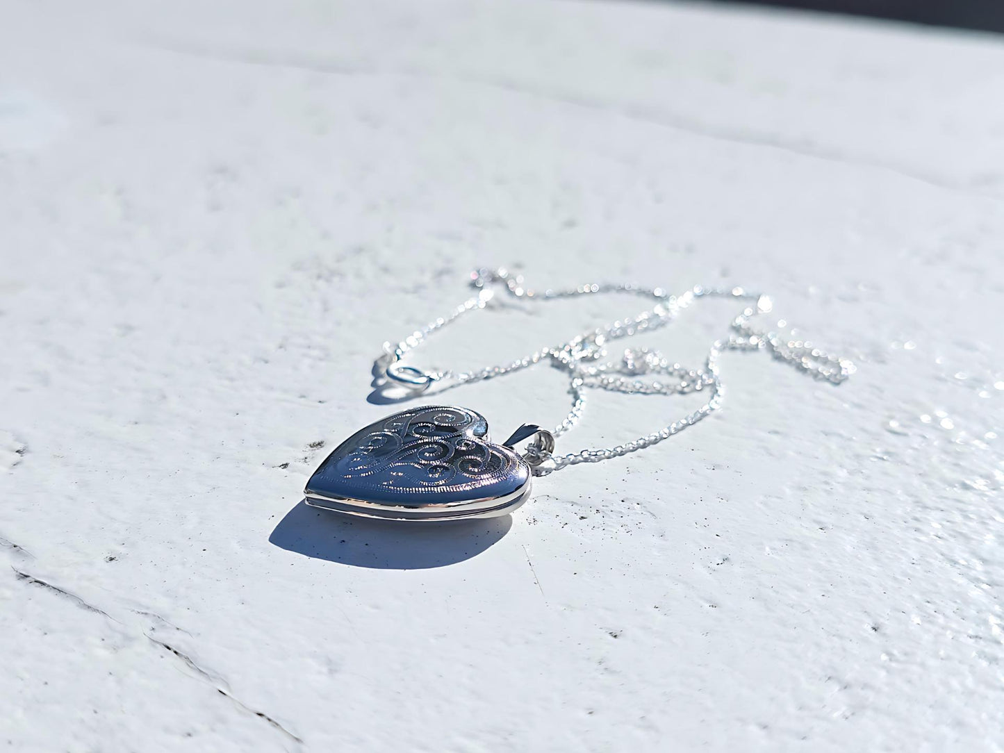 925 Sterling Silver Scroll Engraved Heart 4 Pictures Locket Pendant
