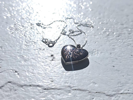 925 Sterling Silver Scroll Engraved Heart 4 Pictures Locket Pendant