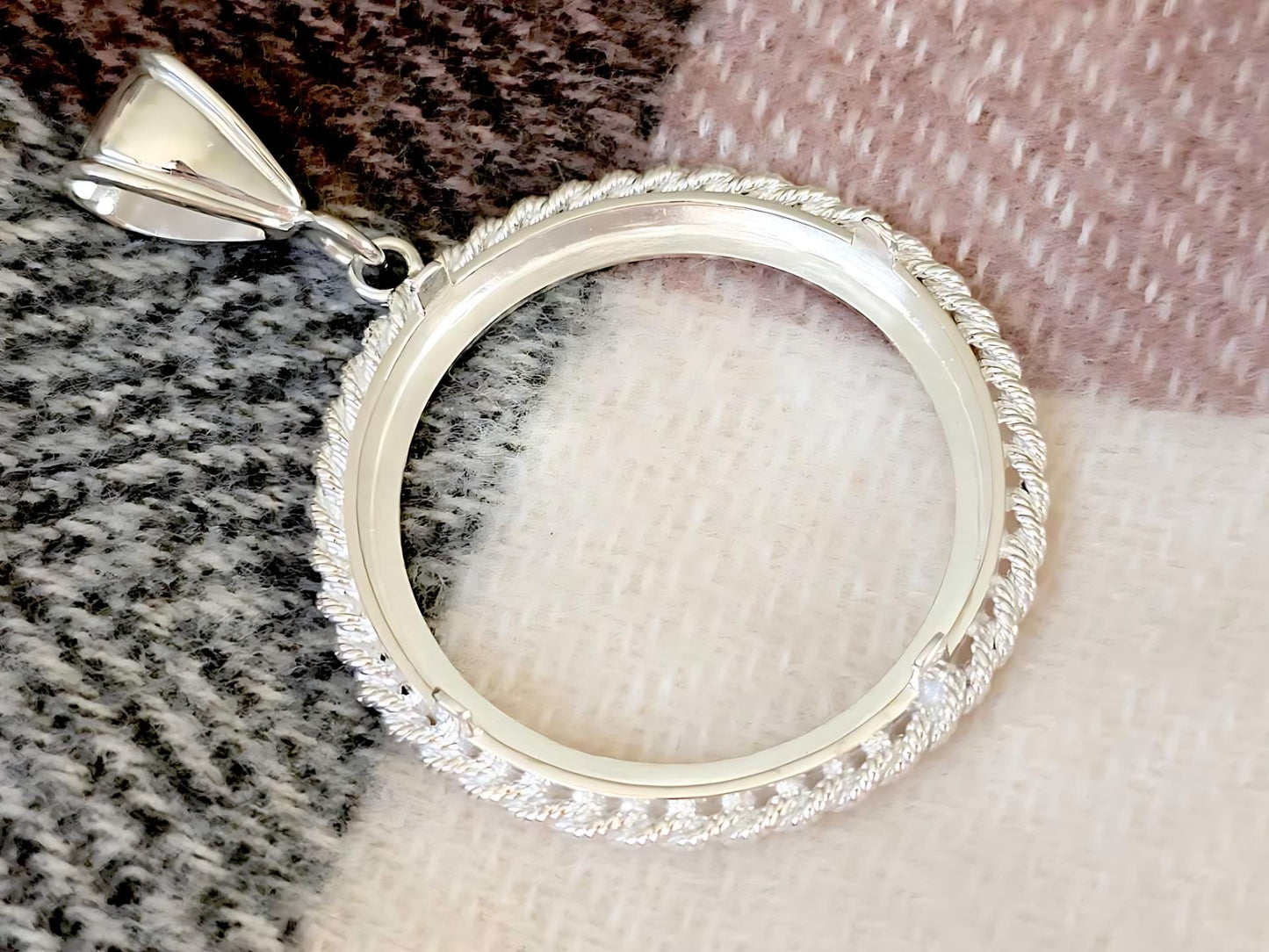 925 Sterling Silver Prong Back Rope Edge Bezel for 37mm Replica 50 Peso Centenario Coin