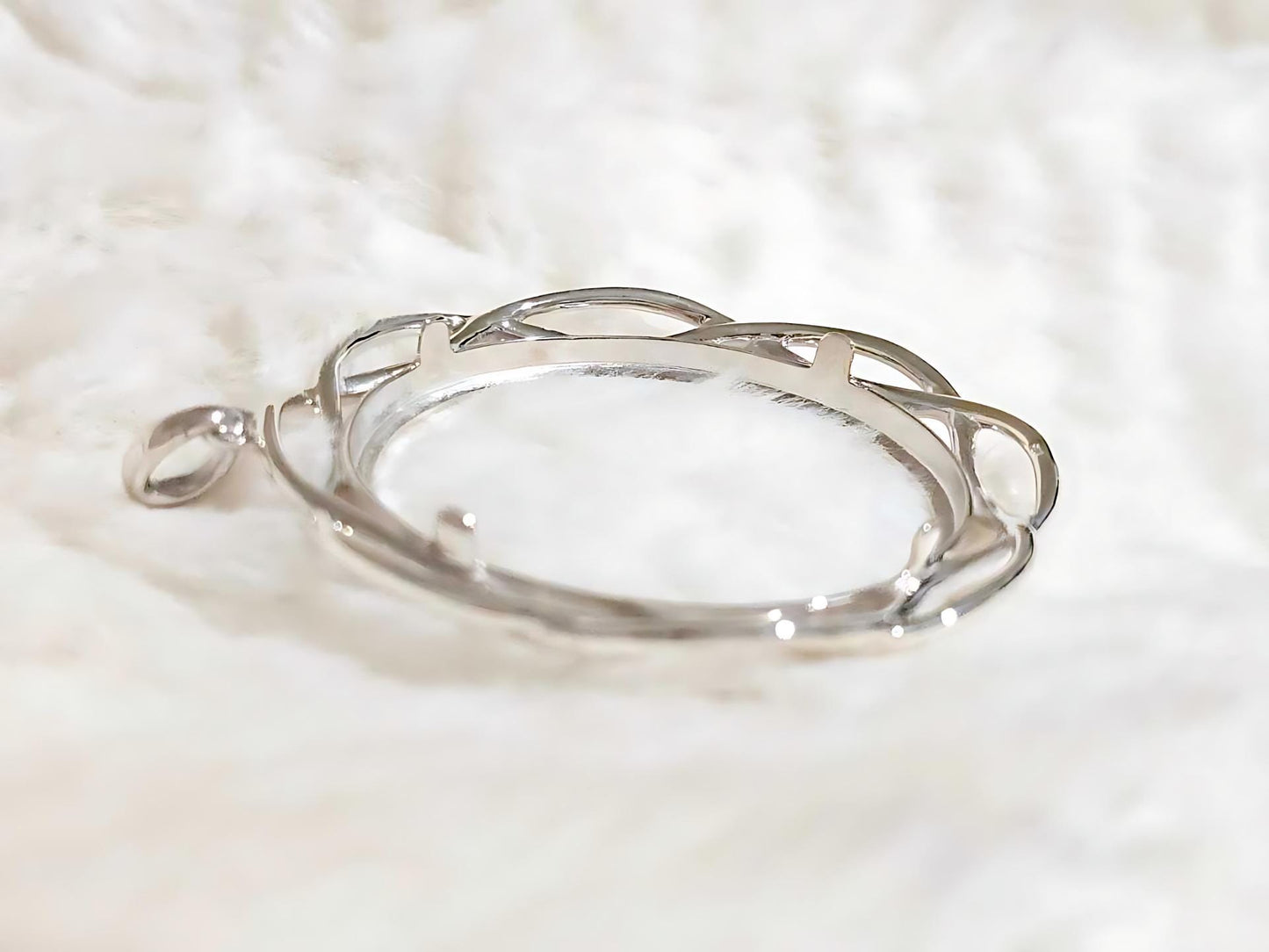 925 Sterling Silver Prong Back Braided Edge Bezel for 39mm Coins Mexican Cien Pesos
