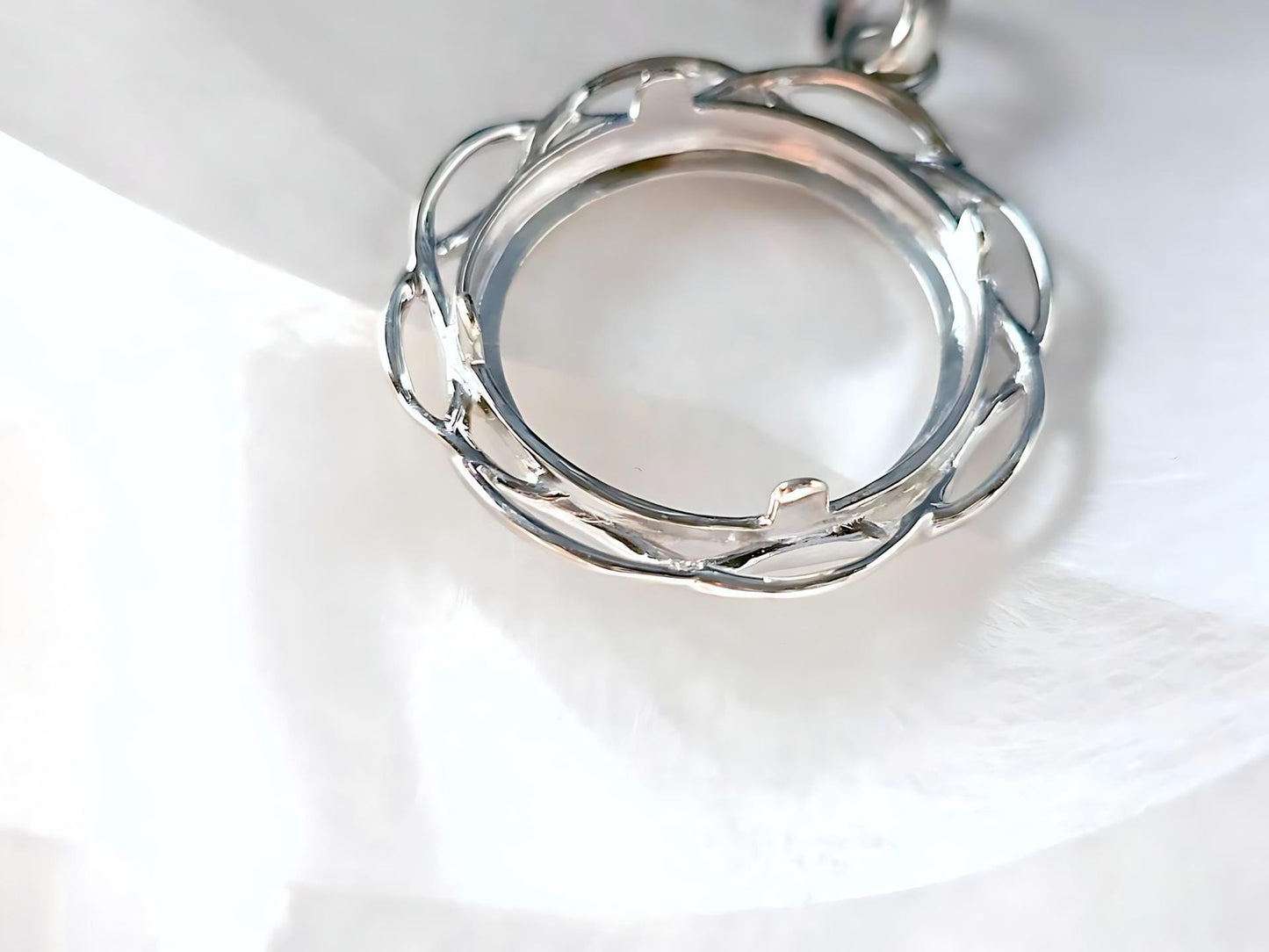 925 Sterling Silver Prong Back Braided Edge Bezel for 19mm Penny 1 Cent Coins