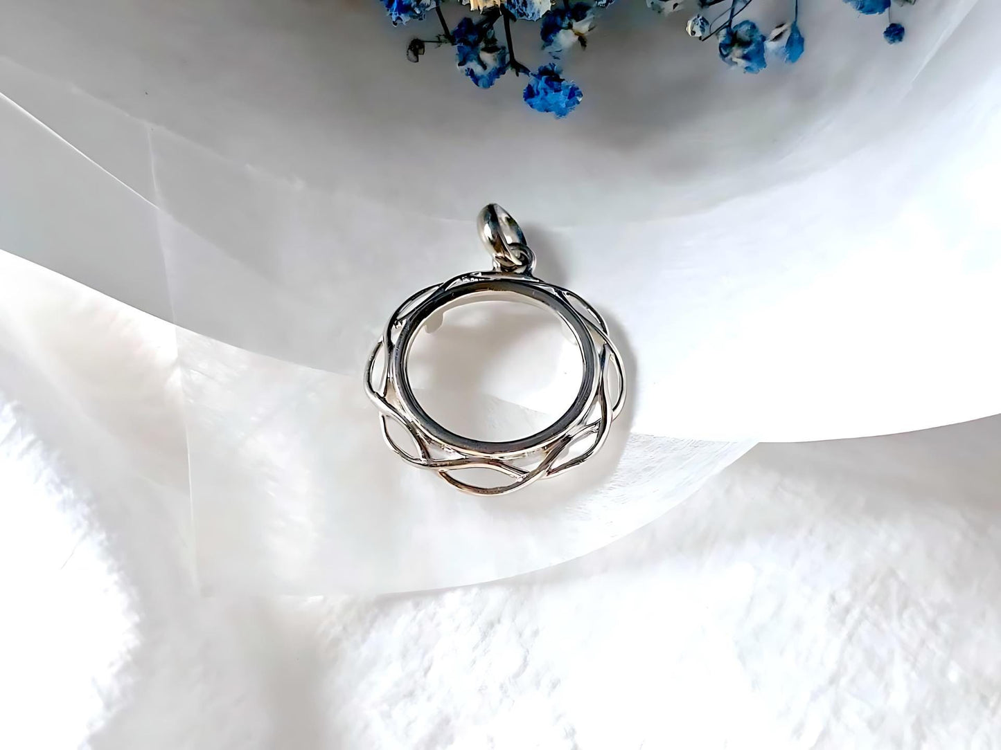 925 Sterling Silver Prong Back Braided Edge Bezel for 19mm Penny 1 Cent Coins